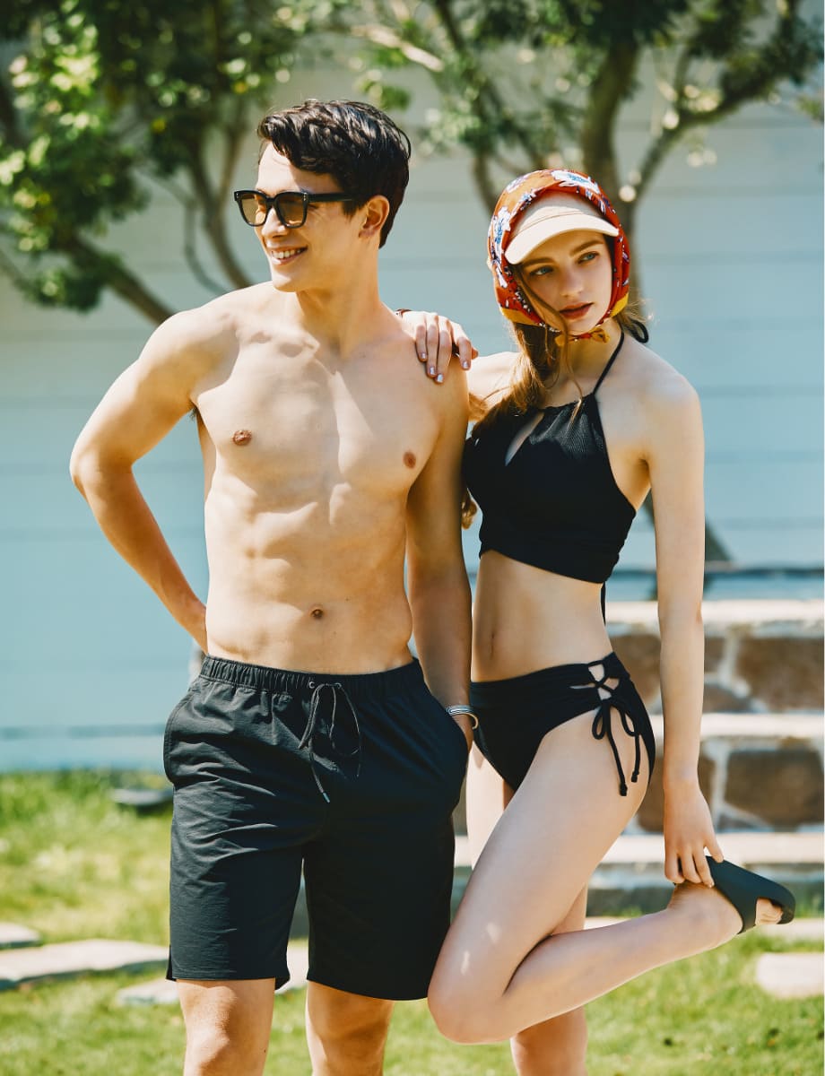 コーディネイトしやすいシンプルなデザインのメンズ水着